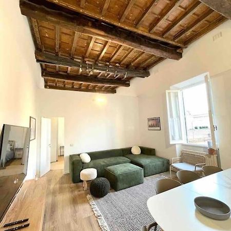 Aphrodite Apartment Piazza Venezia Roma Exterior foto