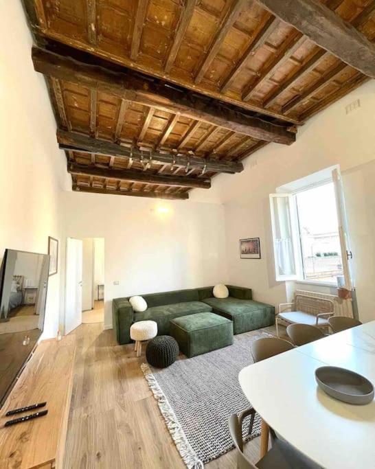 Aphrodite Apartment Piazza Venezia Roma Exterior foto