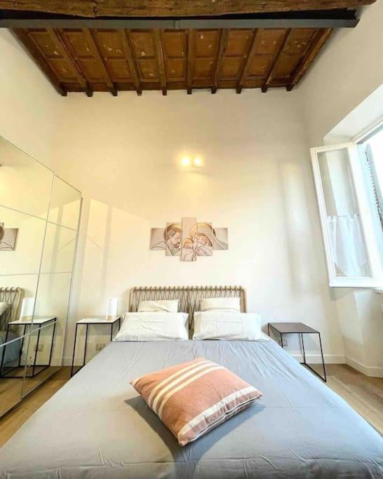 Aphrodite Apartment Piazza Venezia Roma Exterior foto